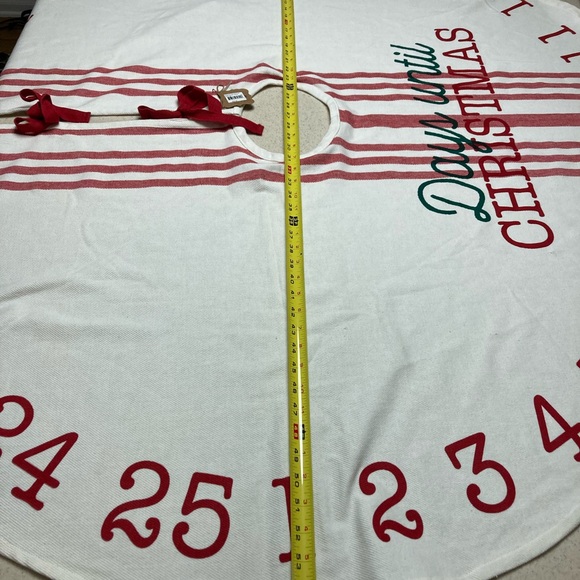 Mud Pie Tree Skirt - Countdown Christmas - 55” Diameter - NEW with Tags - Picture 6 of 12